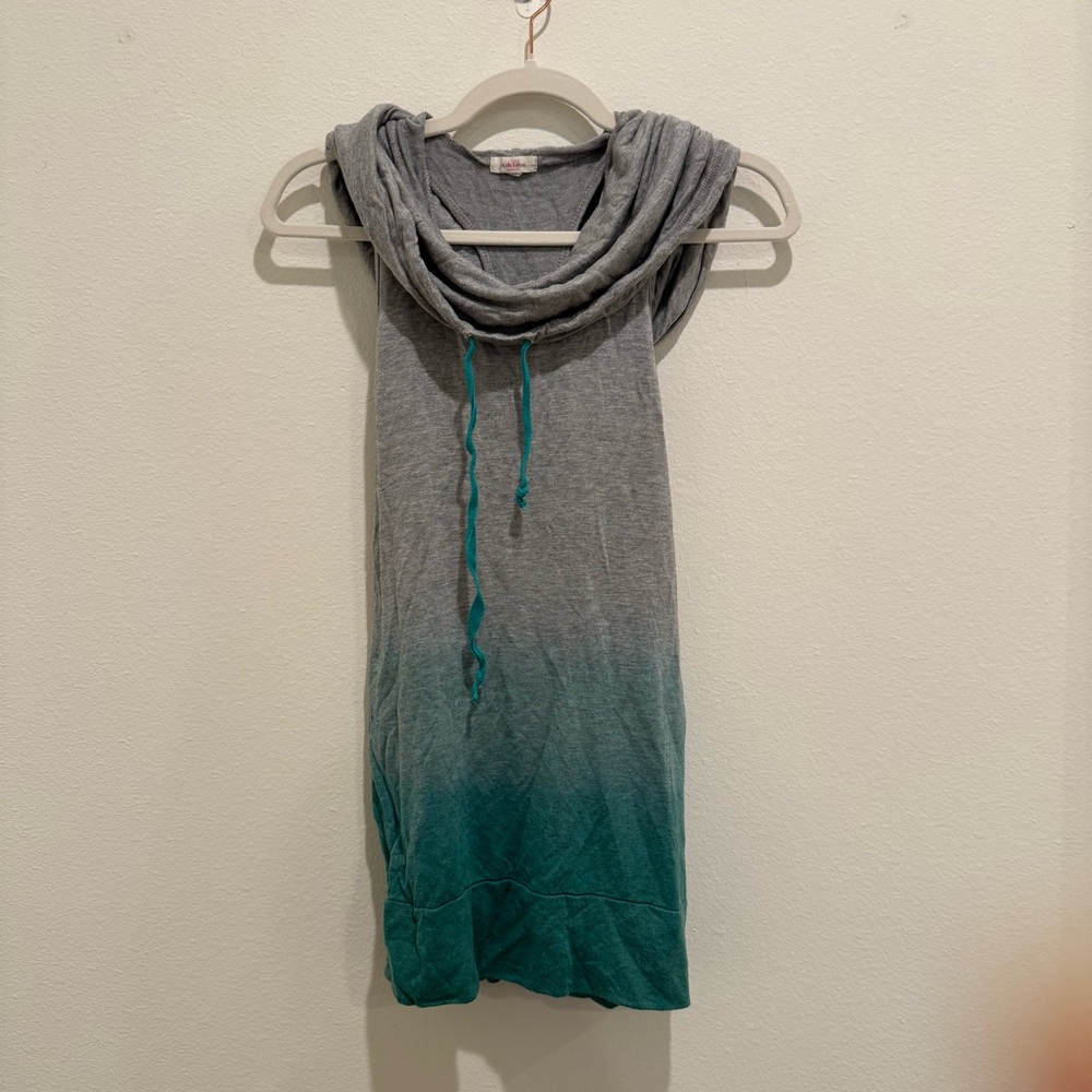 Pink Lotus Heather Gray Top